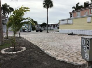999 Nettles Blvd, Jensen Beach, FL 34957