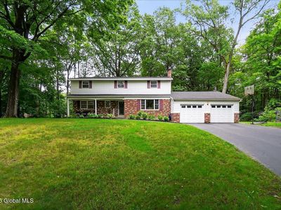 5 Pine Crest, Ballston Lake, NY, 12019