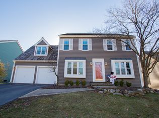 4587 Kings Way N, Gurnee, IL 60031