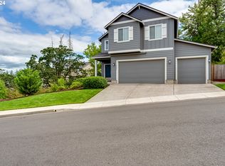 2560 Fieldcress Rd, Eugene, OR 97403