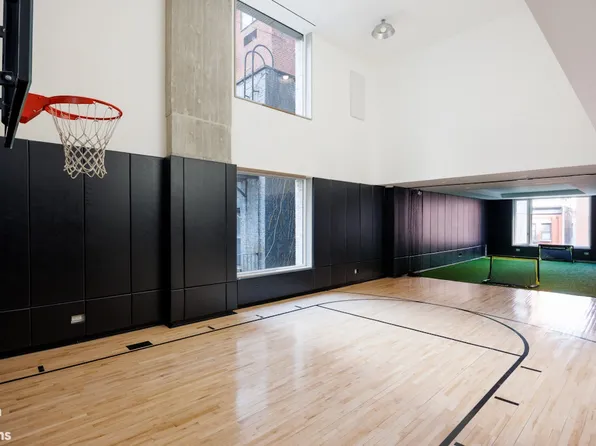 180 East 88th Street image 8 of 15