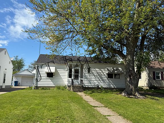 2nd image of 1738 W 12th St