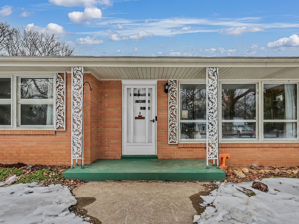 1st image of 1105 Palmyra Rd