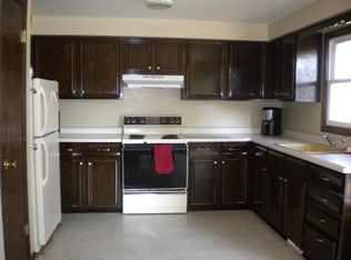 3217 W Apache Rd, Sheboygan, WI 53083