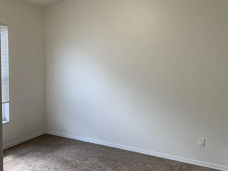 8113 Pomo Dr — Photo 6