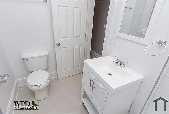 2 bed, $1,686 — Photo 4