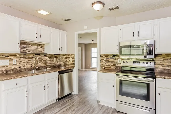 1024 Countryside Ln — Photo 5