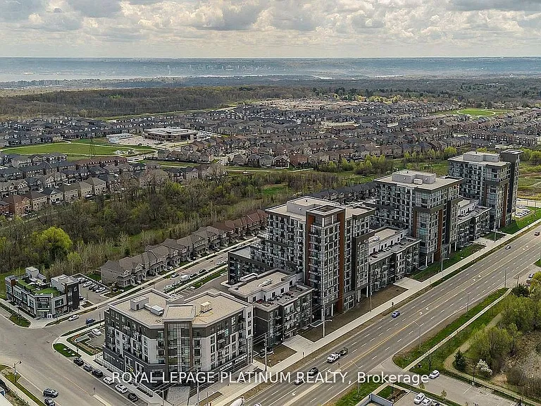 470 Dundas St E #114 — Photo 24