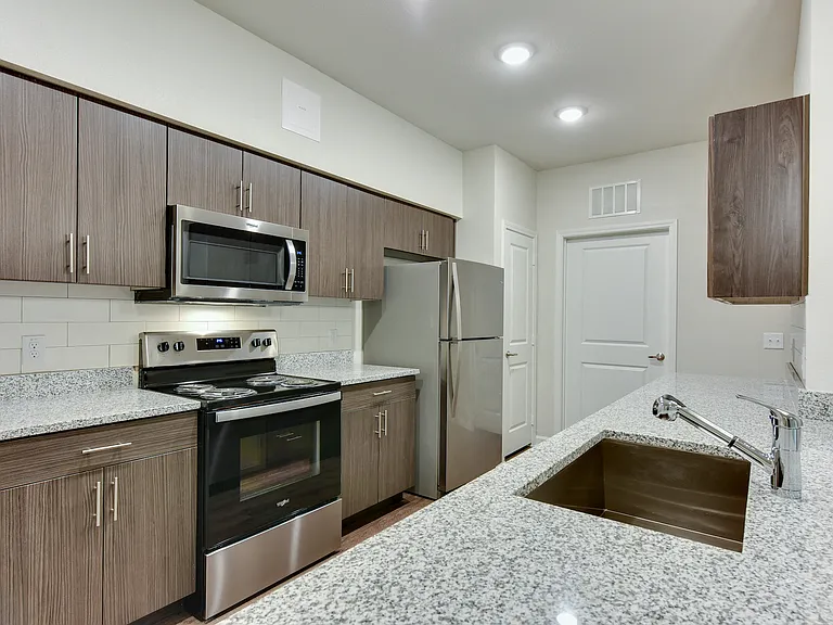 Eastridge — Photo 95