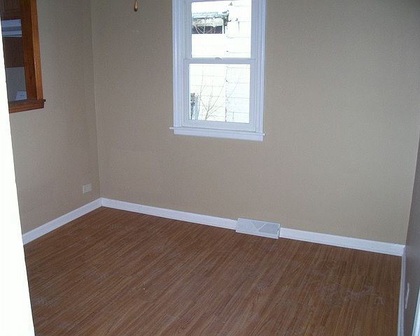 2nd image of 1328 North Ave