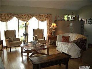 5th image of 41 Wenwood Dr