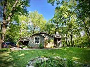 W4421 Laurel St, Lake Geneva, WI 53147