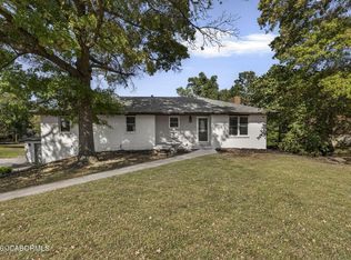 4930 Rainbow Dr, Jefferson City, MO 65109