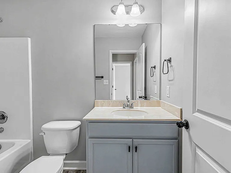 186 Peytons Ridge Dr — Photo 17