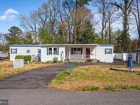 2nd image of 32229 Hidden Acre Dr