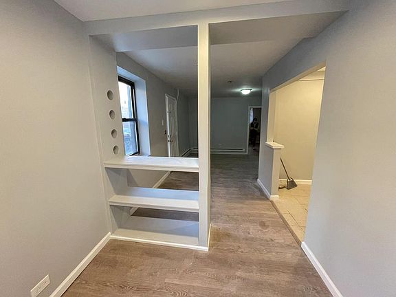 2nd image of 1300 S 7th St Floor 1