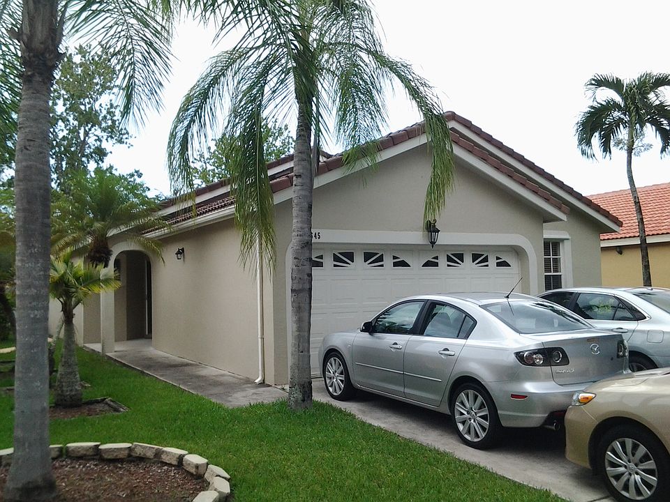 1st image of 645 NW 183rd Way