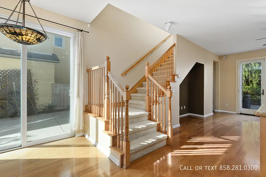 3 bed, 3.5 bath, 2215 sqft, $5,200 — Photo 3