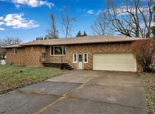 340 Rowley Rd, Buffalo, NY 14227