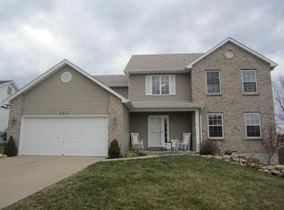 2915 Timber Bluff Dr, High Ridge, MO 63049