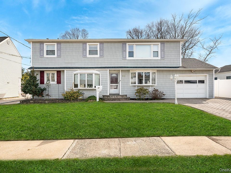 1st image of 30 Poplar Avenue