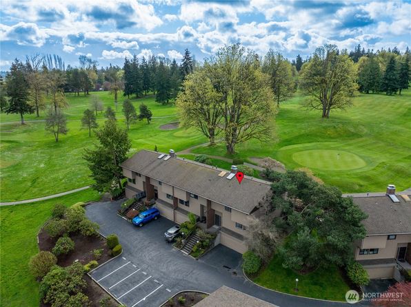 10722 Glen Acres Drive S #T37, Seattle, WA 98168