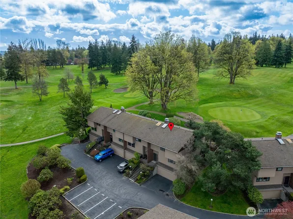 10722 Glen Acres Drive S #T37, Seattle, WA 98168