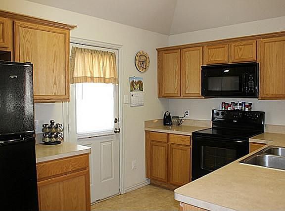 2nd image of 136 Kincaid Dr