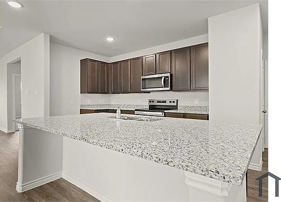 2nd image of 2416 Texas Ash Way