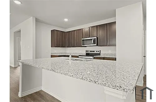 2416 Texas Ash Way Photo 1