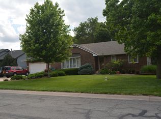 1119 N Briarwood Rd, Derby, KS 67037