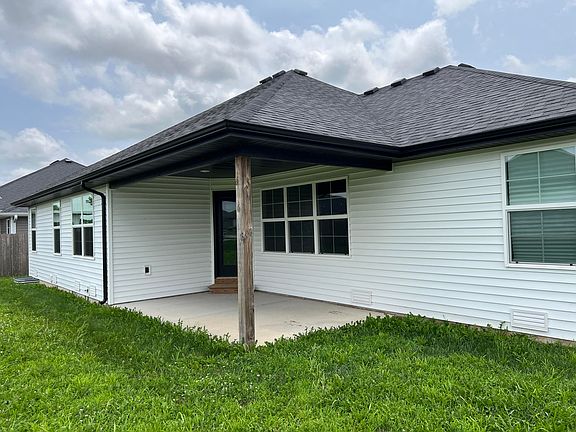 5th image of 2803 E Auburn Hills Street