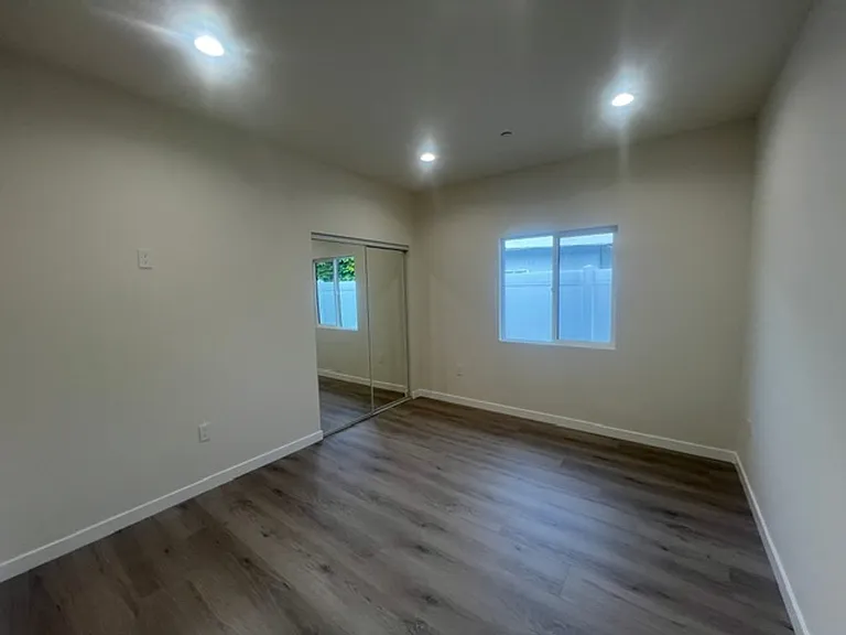 7317 -7321 Garden Grove Avenue — Photo 114