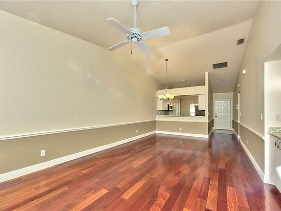 5th image of 10754 Queen Anne Lane #1701
