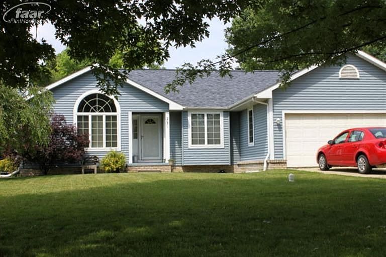 1st image of 2071 Bellechasse Dr