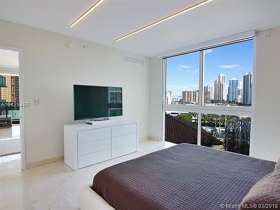 3rd image of 150 Sunny Isles Blvd #1-1201