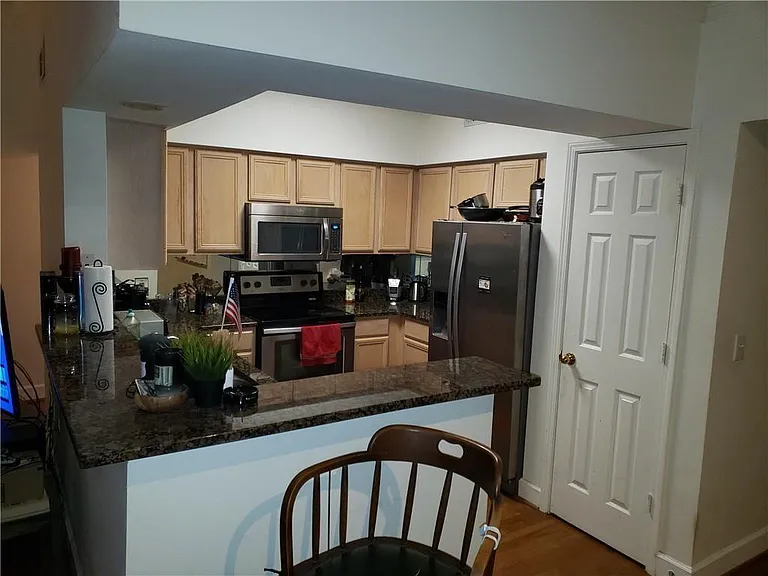 3777 Peachtree Rd NE #1733 — Photo 6