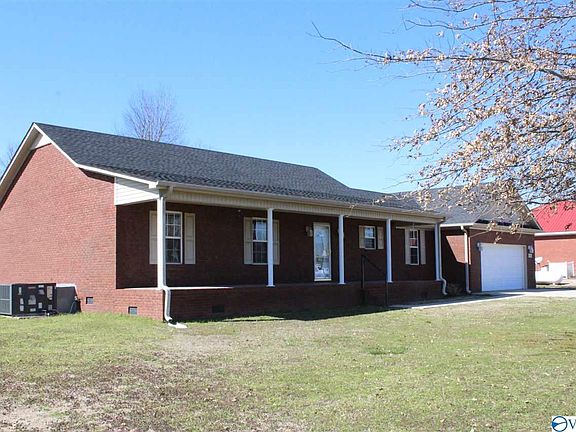 3rd image of 102 Blue Water Dr