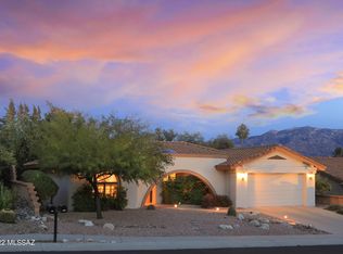 14520 N Crown Point Dr, Oro Valley, AZ 85755