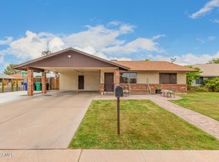 1826 E Harmony Cir, Mesa, AZ 85204