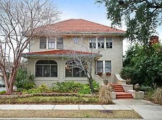 15 Fontainebleau Dr, New Orleans, LA 70125