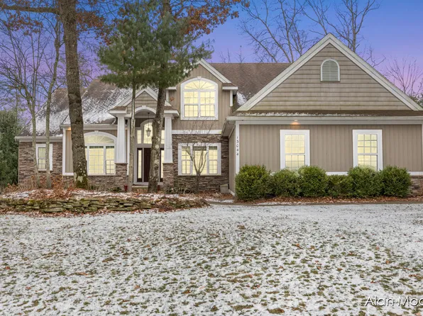 13044 Horseshoe Lake Ct, Gowen, MI 49326