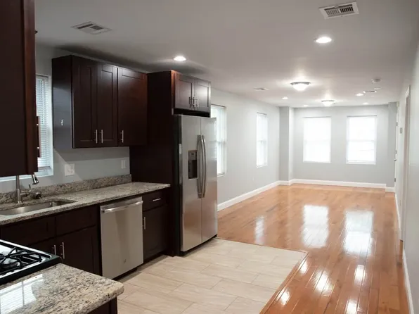 23 Arch St, Providence, RI 02907