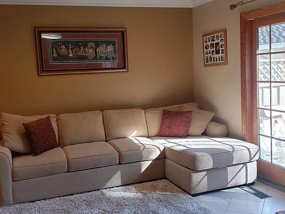 3rd image of 10009 Dove Oak Ct