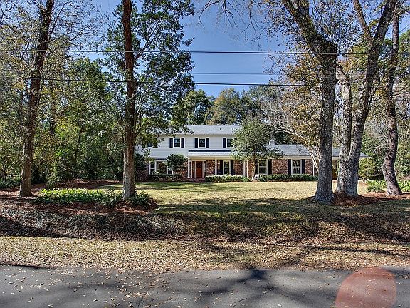 2nd image of 2806 Walter Scott St