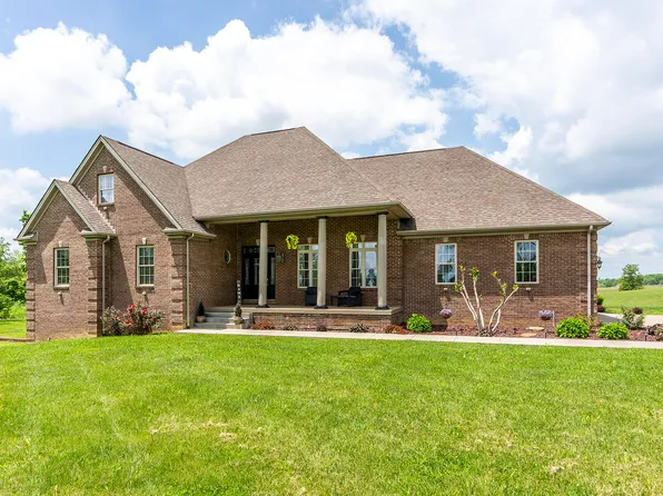 572 Tarr Rd, Paris, KY 40361