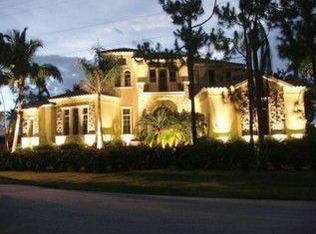 1900 Tarpon Rd, Naples, FL 34102