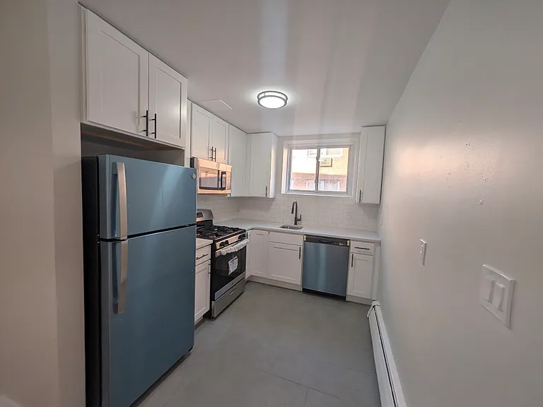 450 Lincoln Ave #A5 — Photo 6