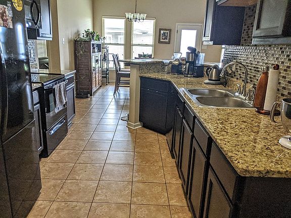 5th image of 4418 Bay View Dr