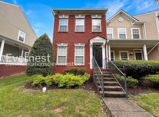 7023 Sunnywood Dr, Nashville, TN 37211